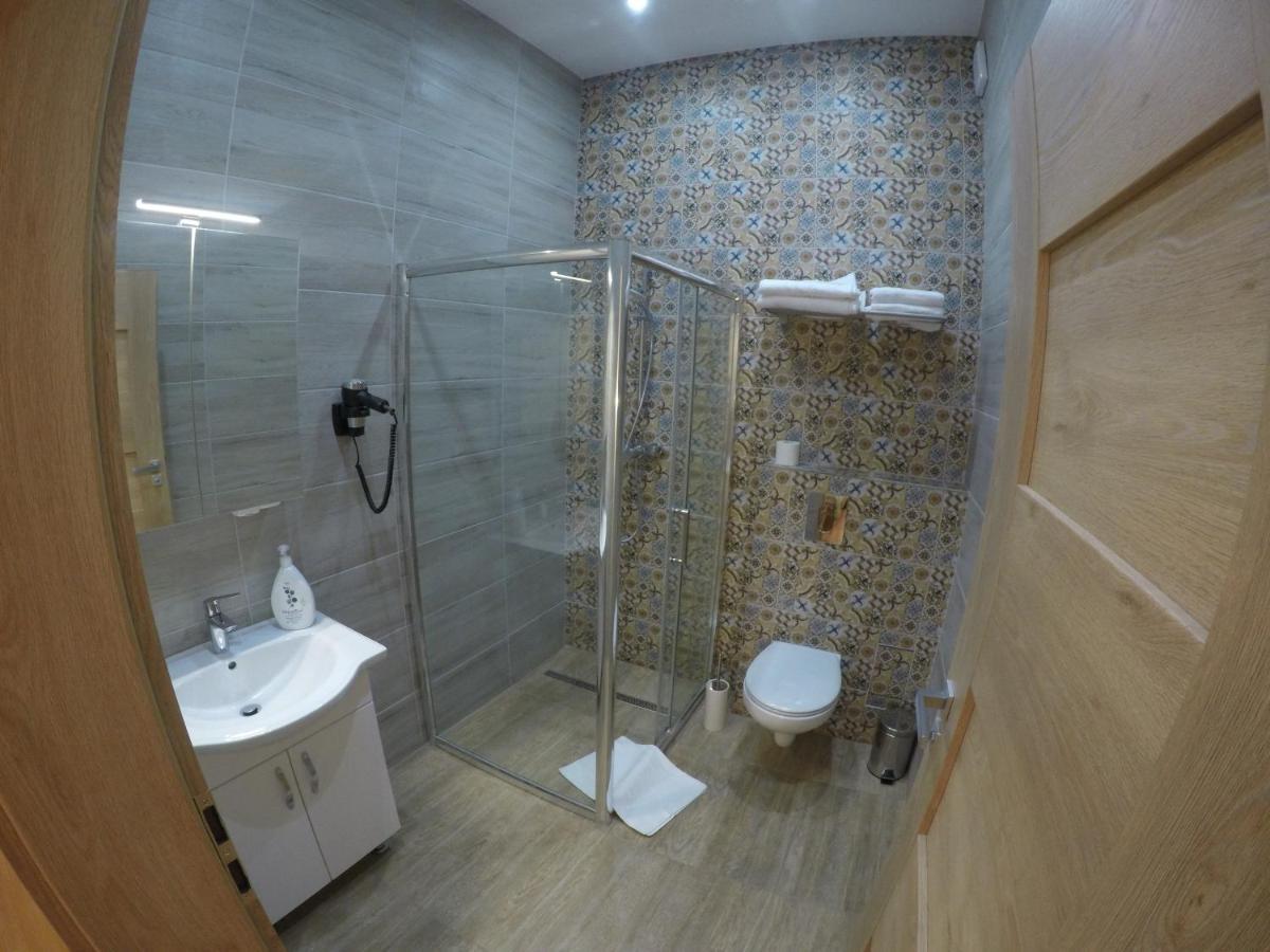 Отель Casa Bacila Сибиу Экстерьер фото